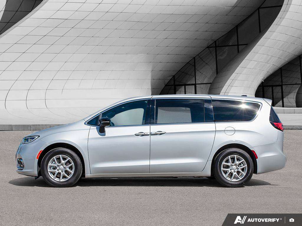 2026 Chrysler Pacifica