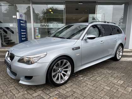 BMW M5 Touring V10