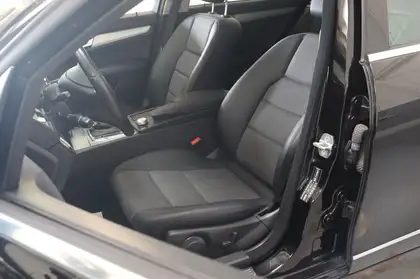 Annonce voiture d'occasion Mercedes-Benz C 200 - CARADIZE