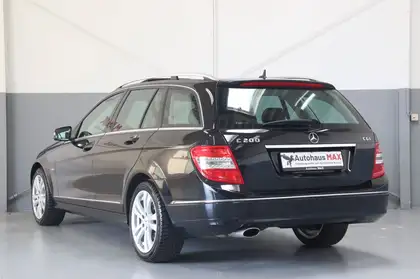 Annonce voiture d'occasion Mercedes-Benz C 200 - CARADIZE