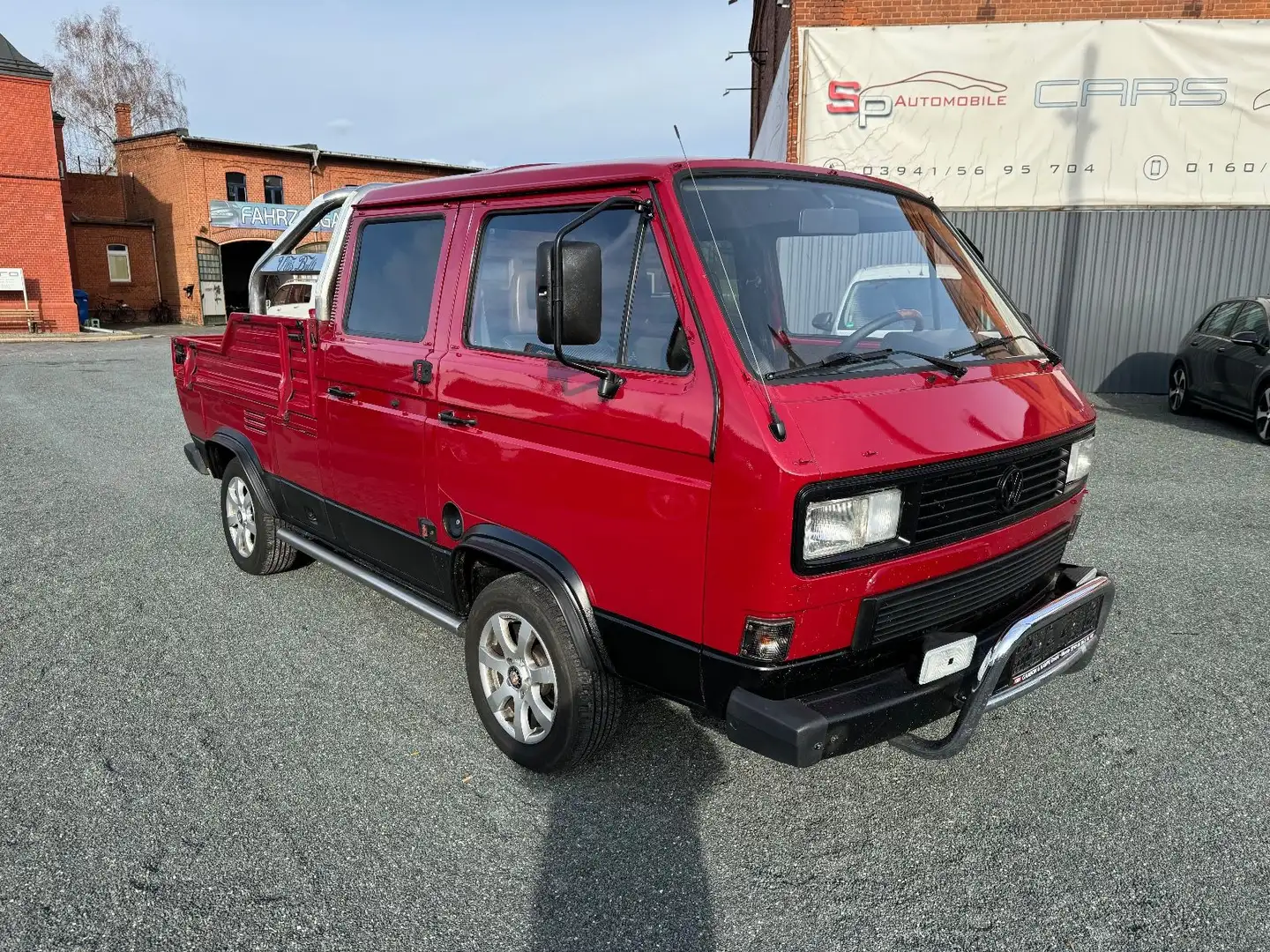 Volkswagen T3 DoKa Pritsche - Restauriert - 5 Gang - Rood - 1