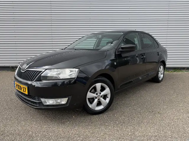 Skoda Rapid/Spaceback 1.2 TSI Grt Amb Bns NAP Cruise Airco Navi PDC 15"