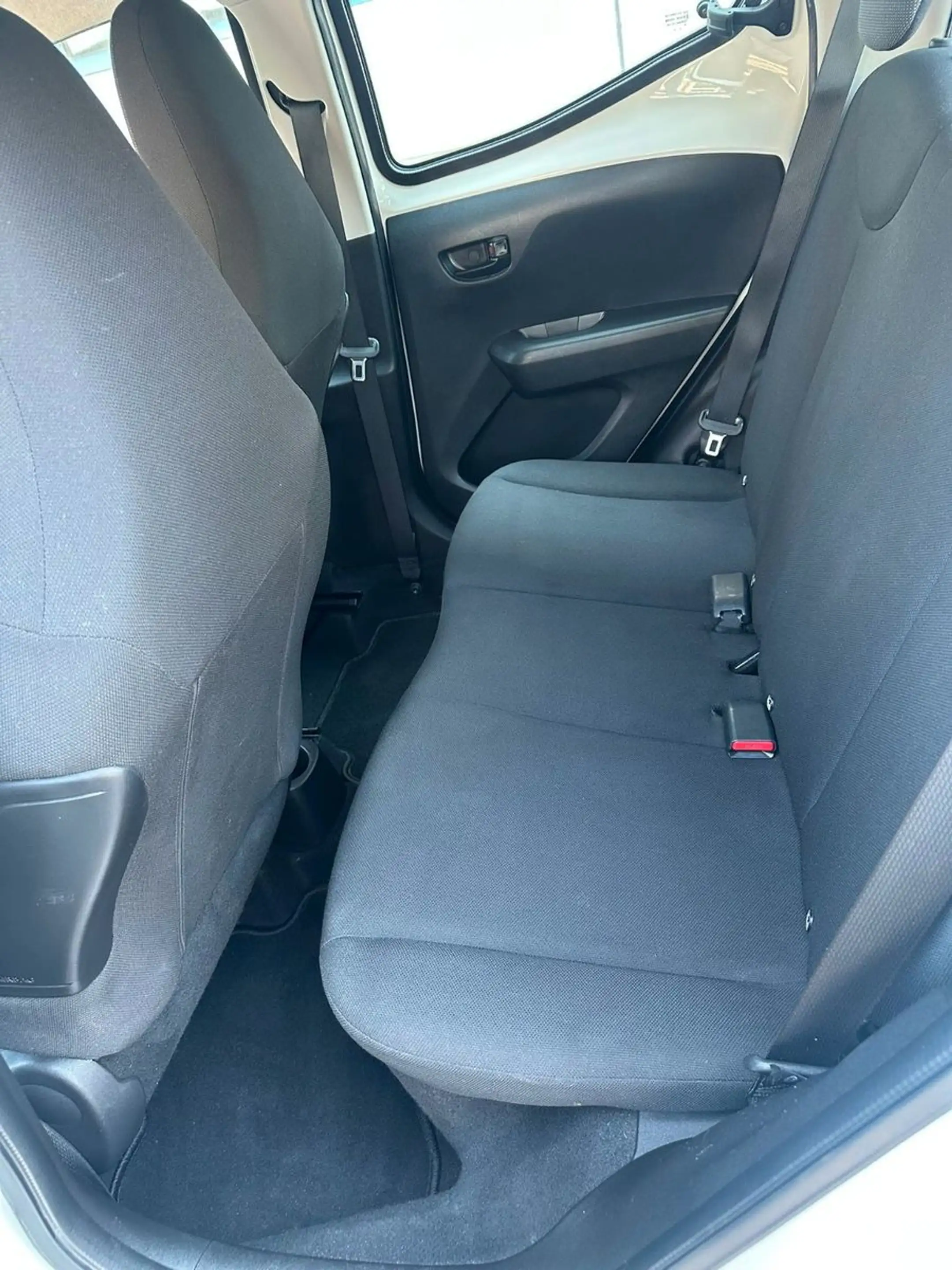 Toyota Aygo AYGO x*KLIMA*1HAND* — photo 13