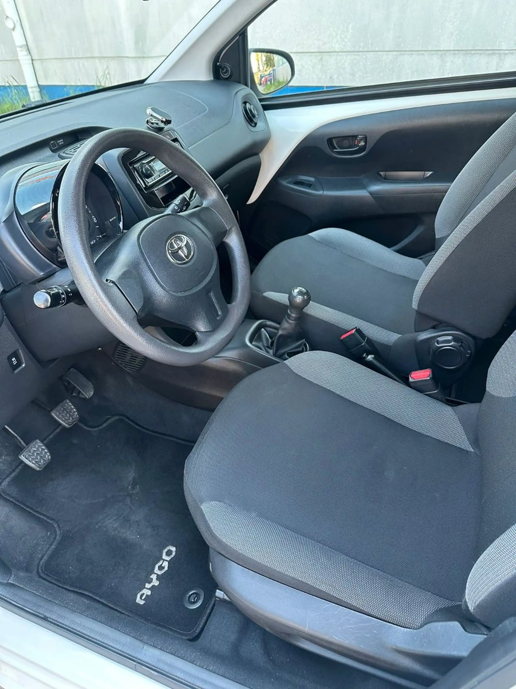 Toyota Aygo AYGO x*KLIMA*1HAND* — photo 10