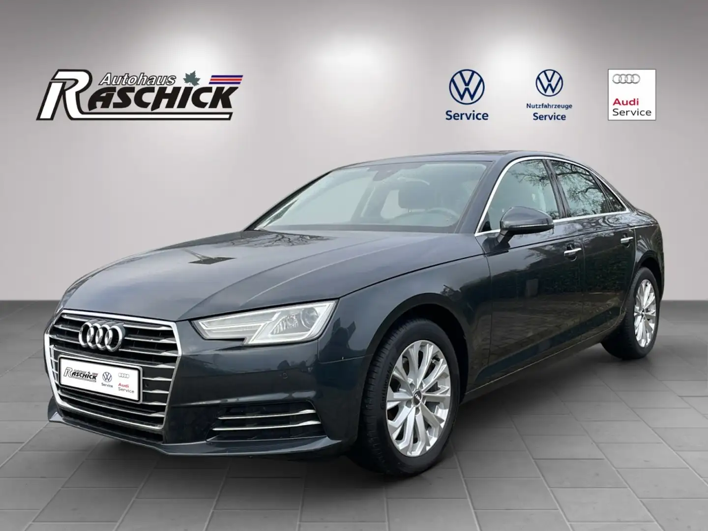 Audi A4 1.4 TFSI design Kamera Navi Einparkhilfe plus Šedá - 2