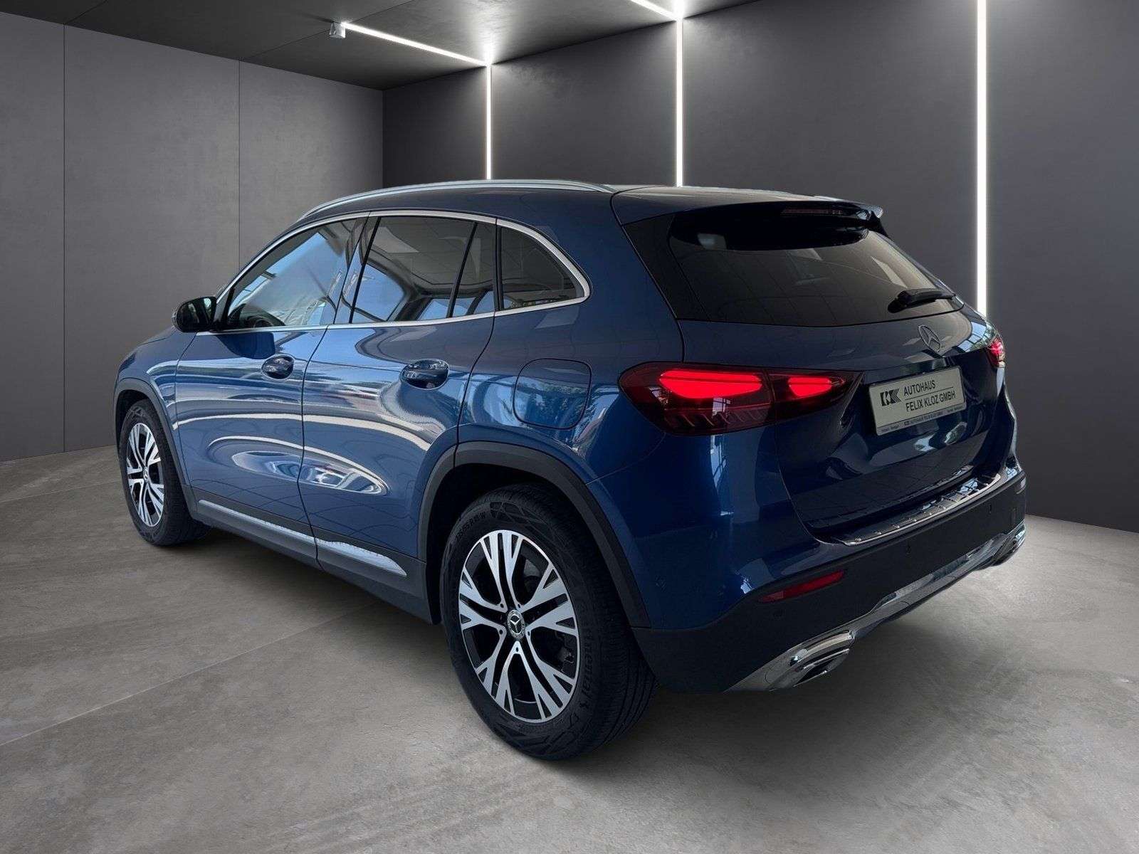 Mercedes-Benz GLA 220