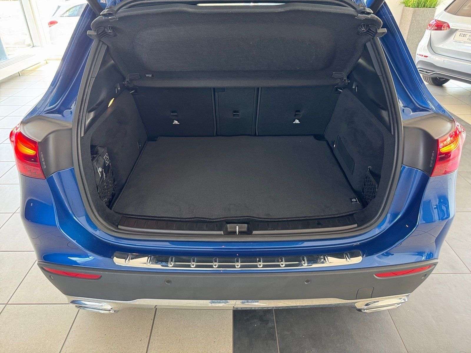 Mercedes-Benz GLA 220