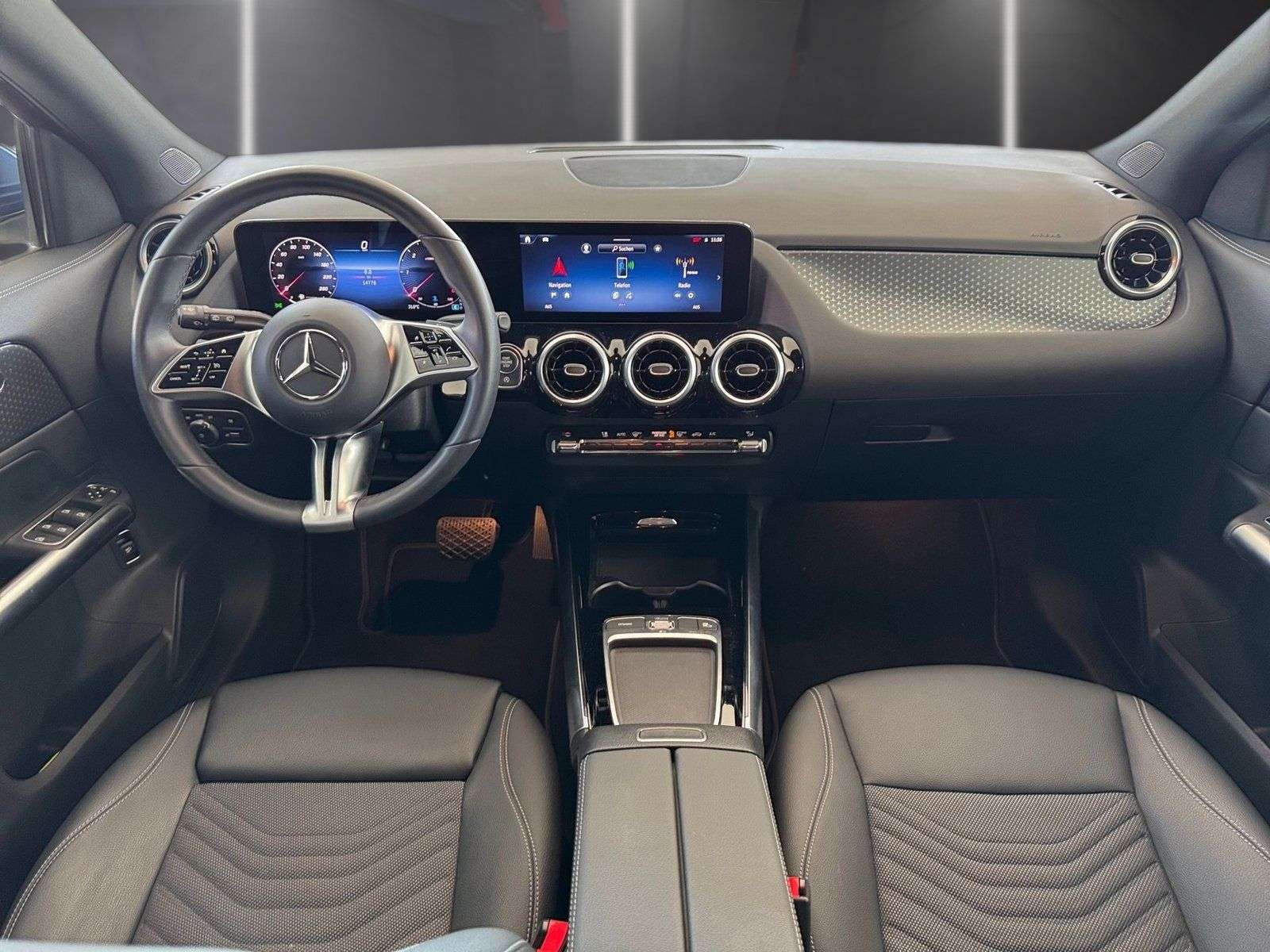 Mercedes-Benz GLA 220