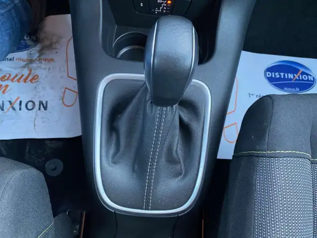Citroen C3 view 18