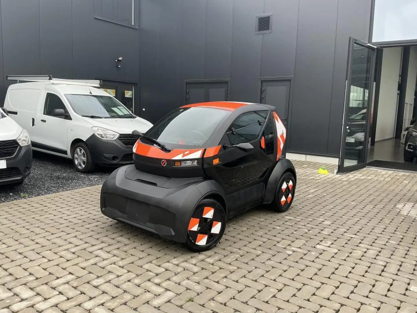Renault Twizy MOBILIZE DUO 80 Schwarz - 1
