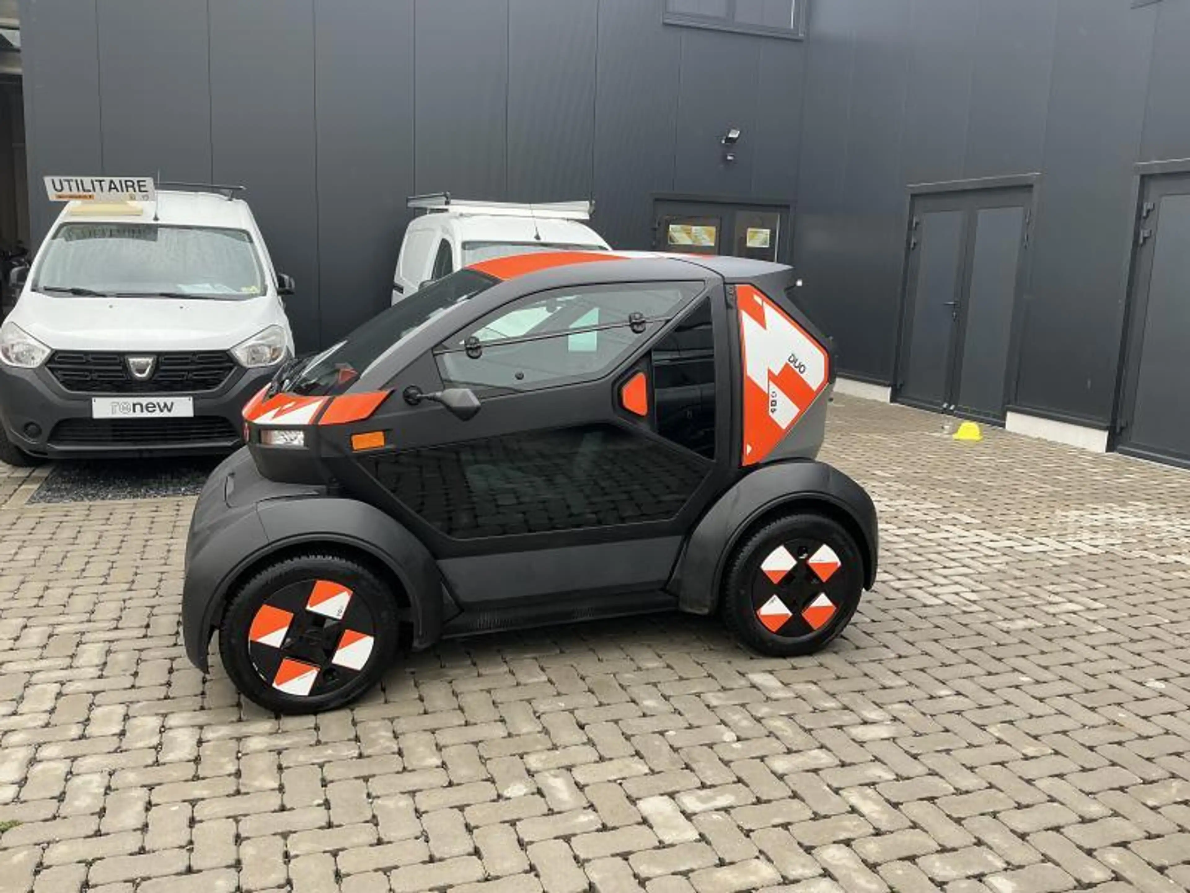 Renault Twizy MOBILIZE DUO 80 — photo 8