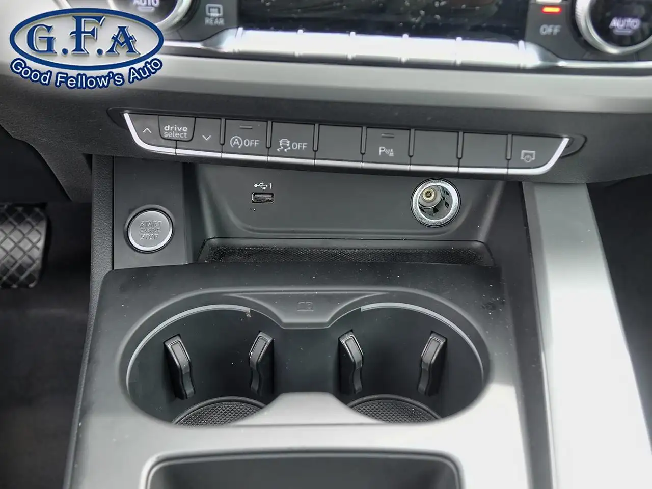 Audi A4 снимка Audi A4