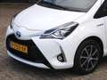 Toyota Yaris HYBRID DYNAMIC/ CAMERA/ KEYLESS/ STOELVERWARMING Weiß - thumbnail 20