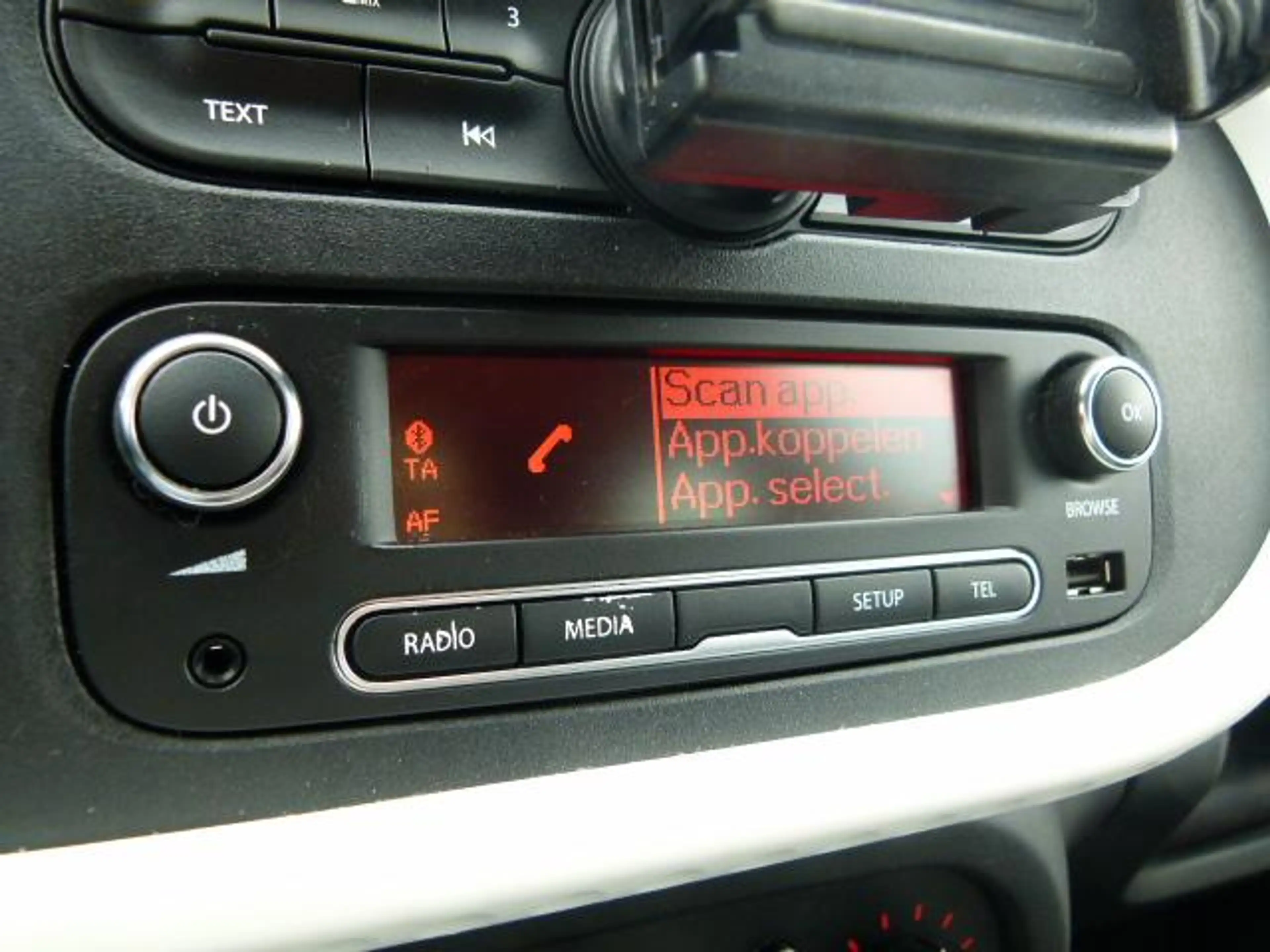Renault Twingo 1.0 SCe Collection, AIRCO/EL.RAMEN/CV AFSTAND/BT — photo 21