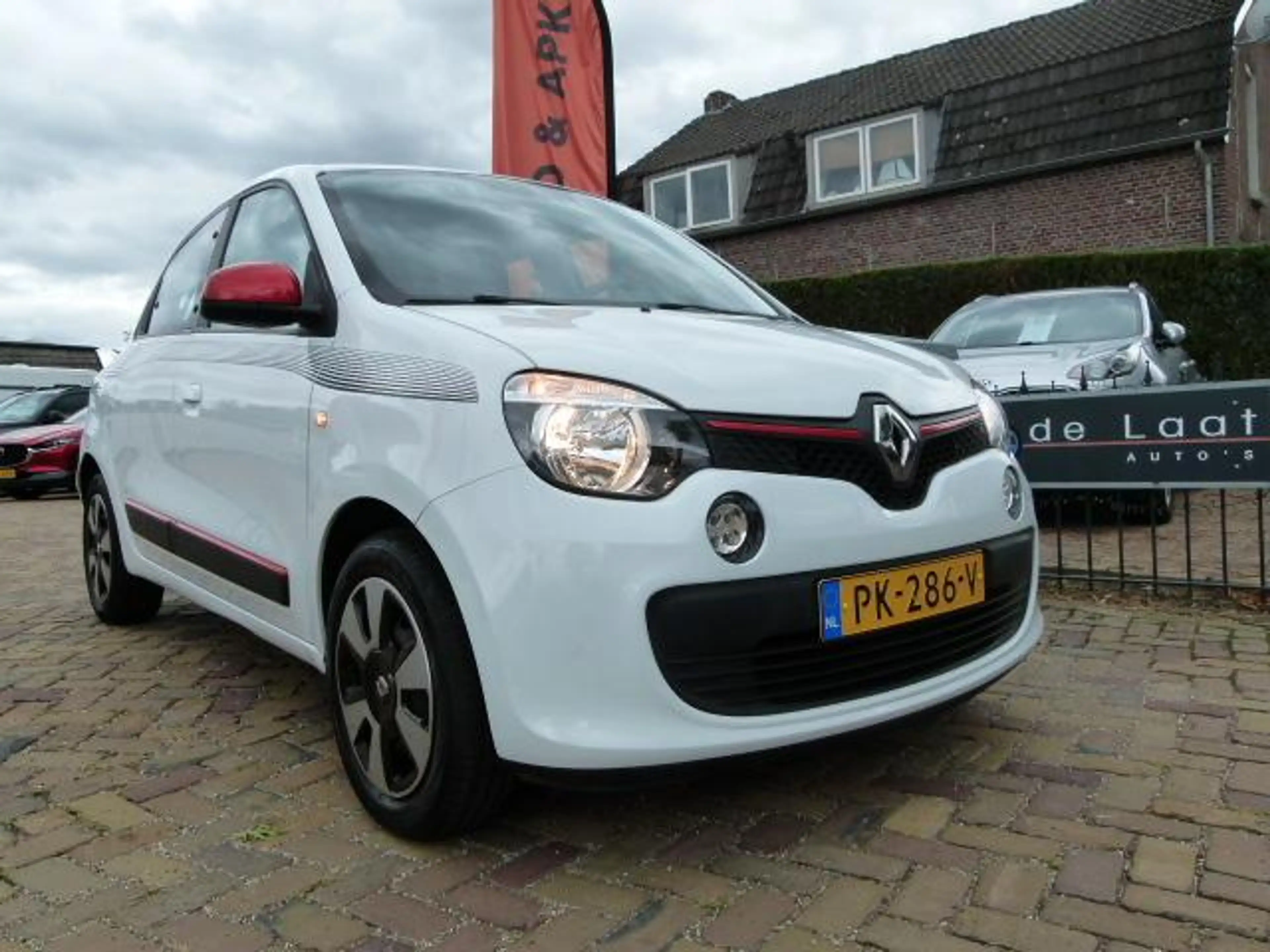 Renault Twingo 1.0 SCe Collection, AIRCO/EL.RAMEN/CV AFSTAND/BT — photo 6