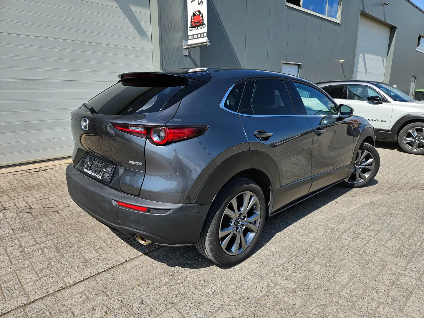 Mazda CX-30 2.0i SKYACTIV-X MHE AWD Skycruise Grijs - 2