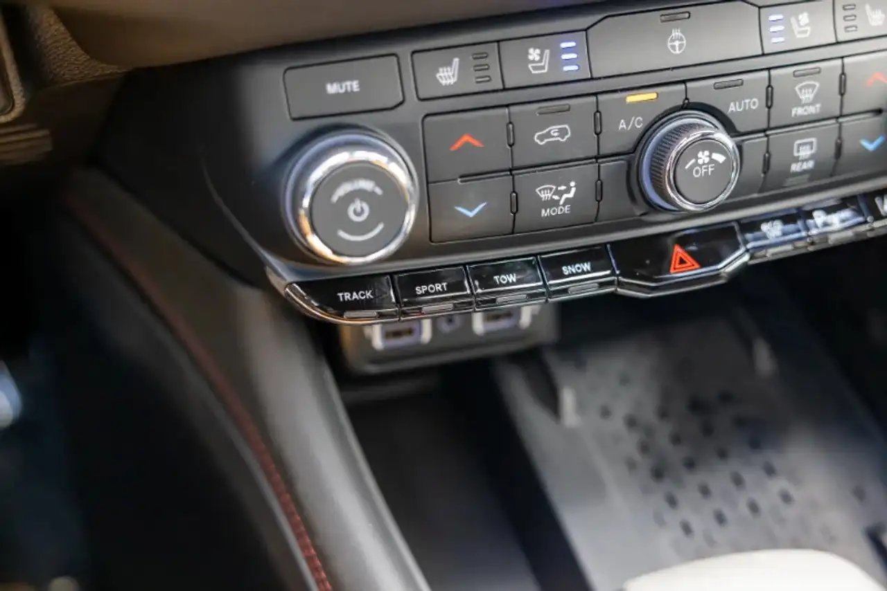 Dodge Durango 2026 — фото 13