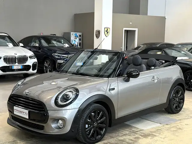 MINI Cooper D Cabrio 1.5 Hype Auto-LED-17"-Camera-Carplay-Pack Luci