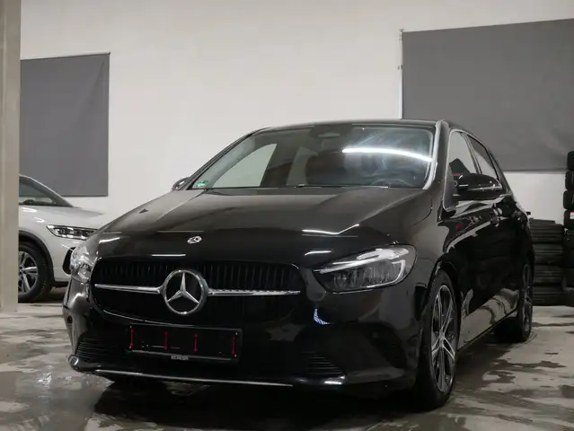 Mercedes-Benz B 180 PROGRESSIVE R-KAM LED AHK NAVI CARPLAY TLD