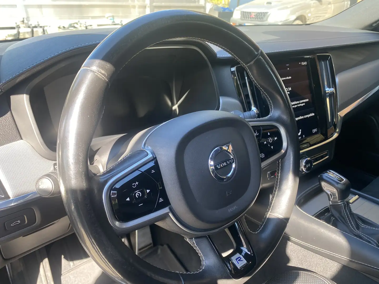 Volvo V90 2.0 d3 R-design geartronic my20 autocarro N1 - 1