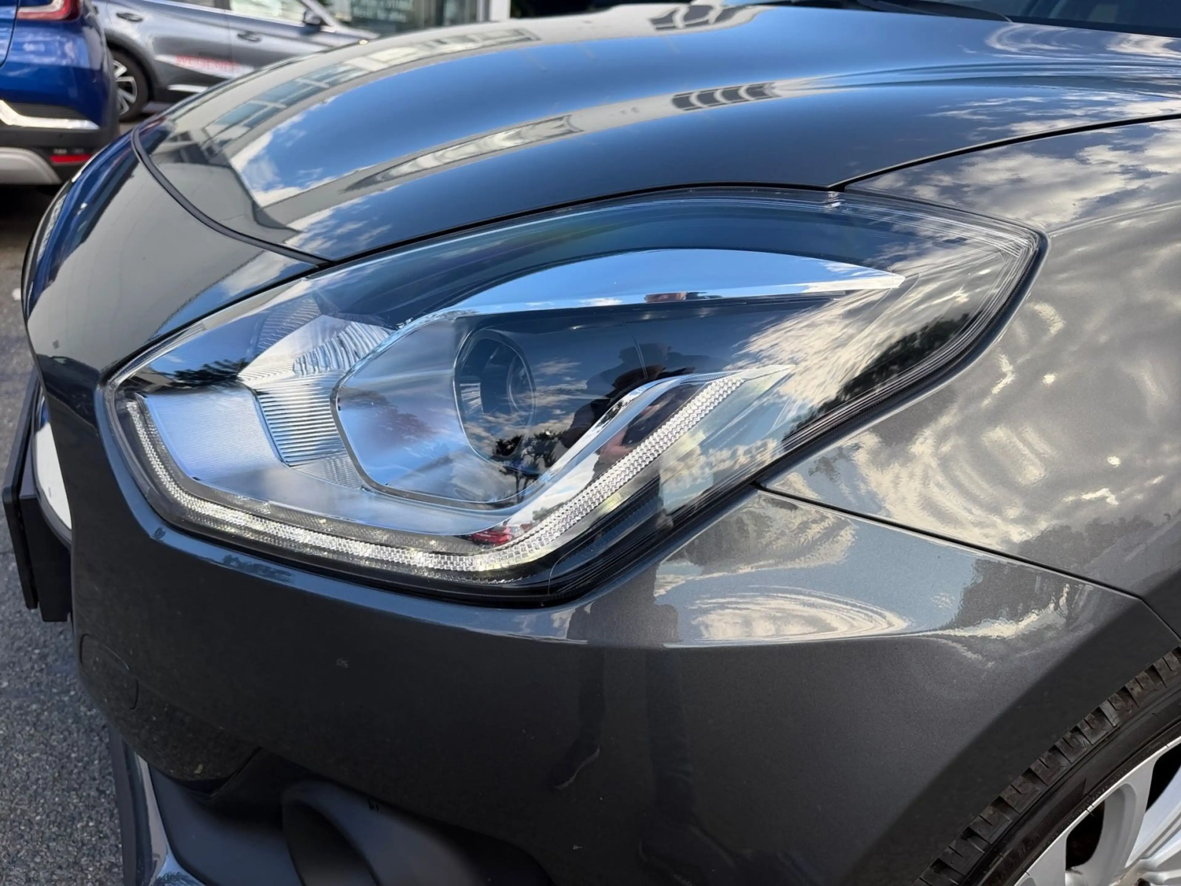 Suzuki Swift 1.3 Comfort — photo 13
