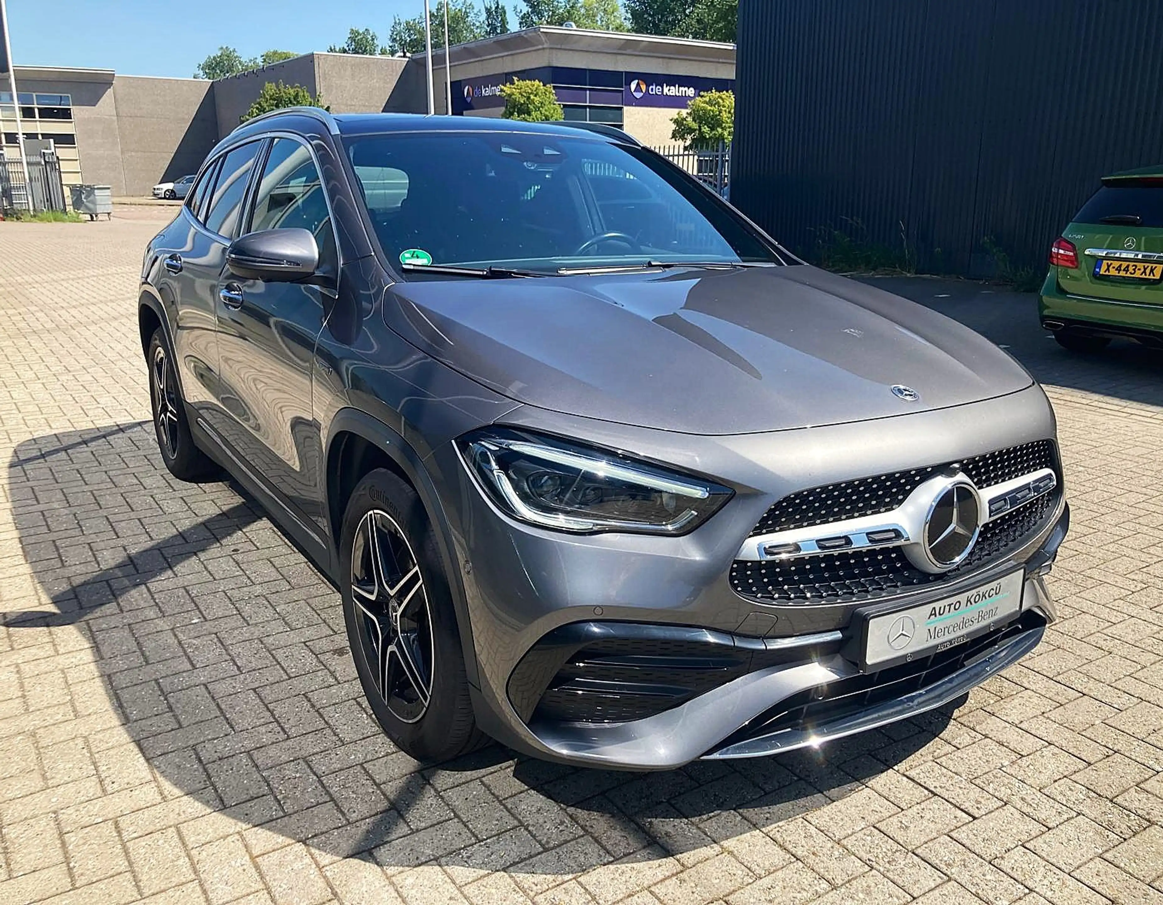 Mercedes-Benz GLA 250 250e hybr — photo 3