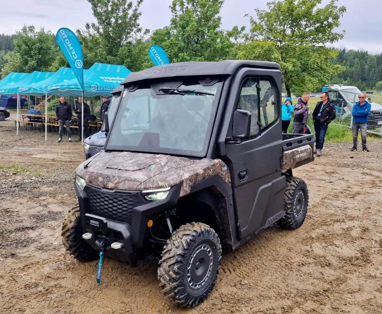 Otros U6 EV - 1