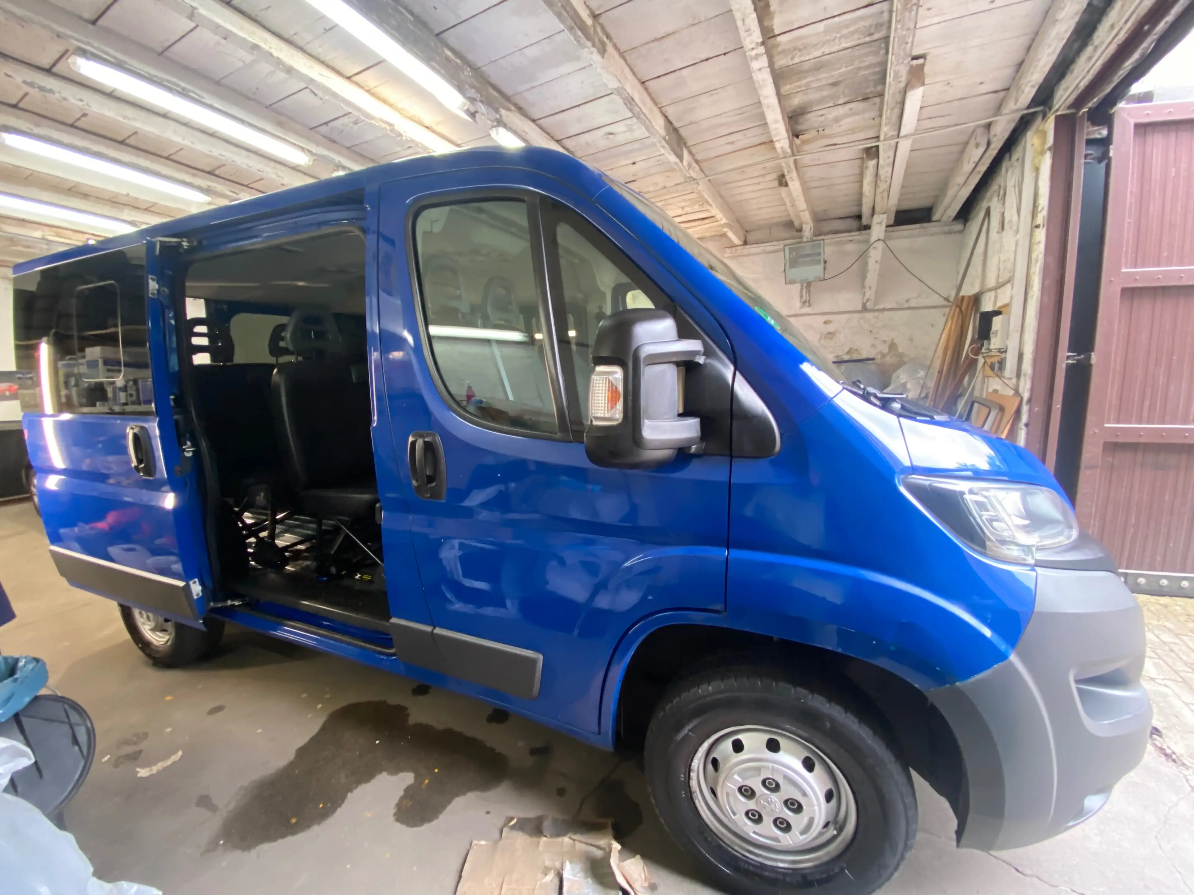 Peugeot Boxer 330 L1H1 Komfort HDi 110 — photo 15