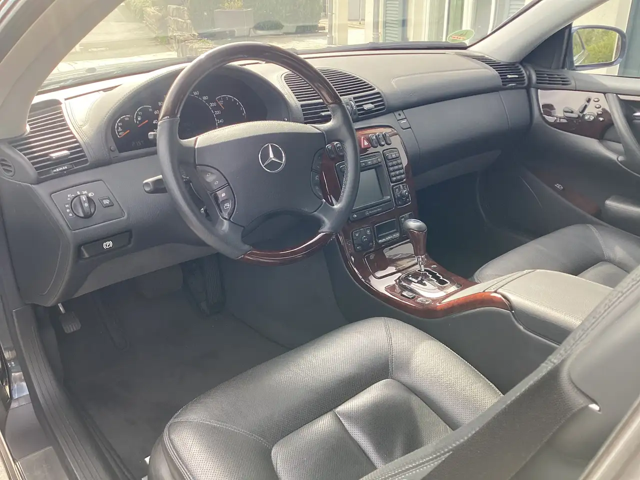 Mercedes-Benz CL 500 Jahreswagenzustand, foto 11