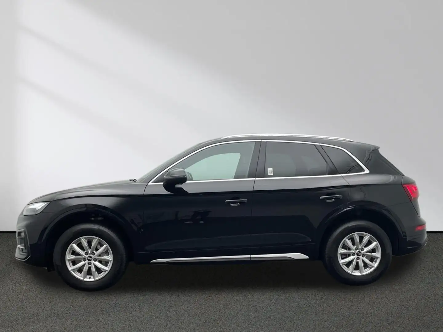 Audi Q5 Advanced 40 TDI quattro S tronic MMI LED Pano Noir - 2