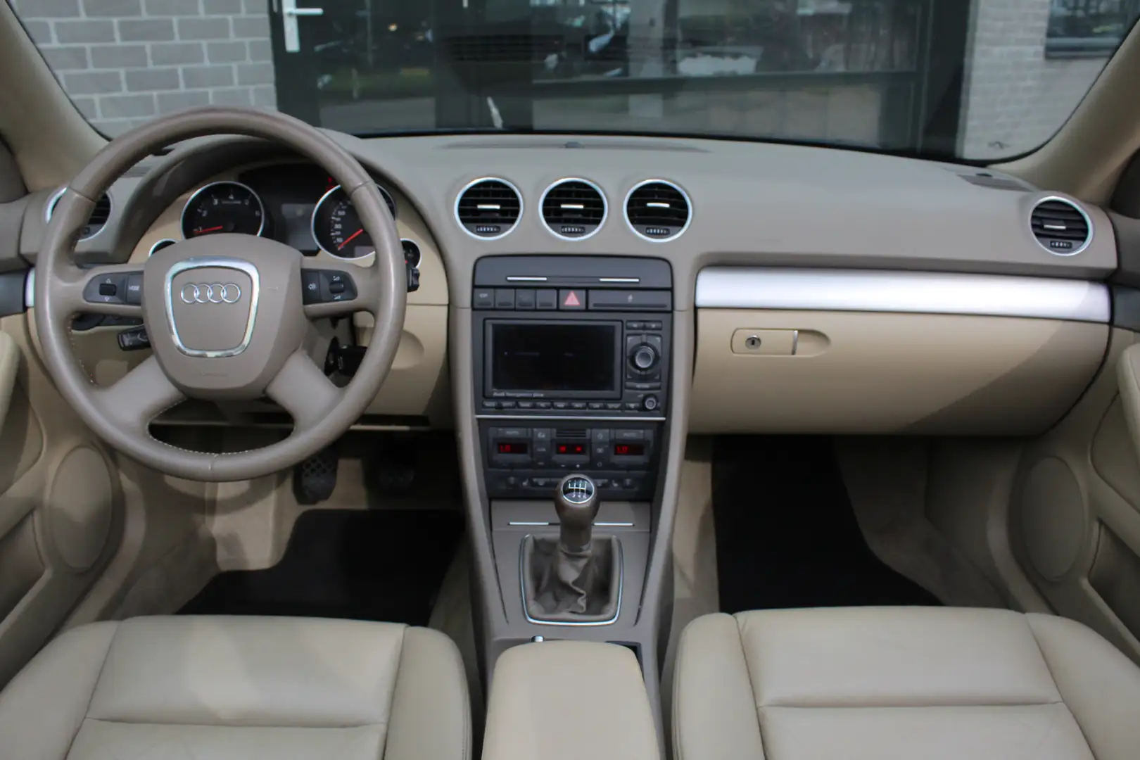 Audi A4 Cabriolet 2.0 TFSI S-Line Exclusive / Leer / Navig Noir - 2