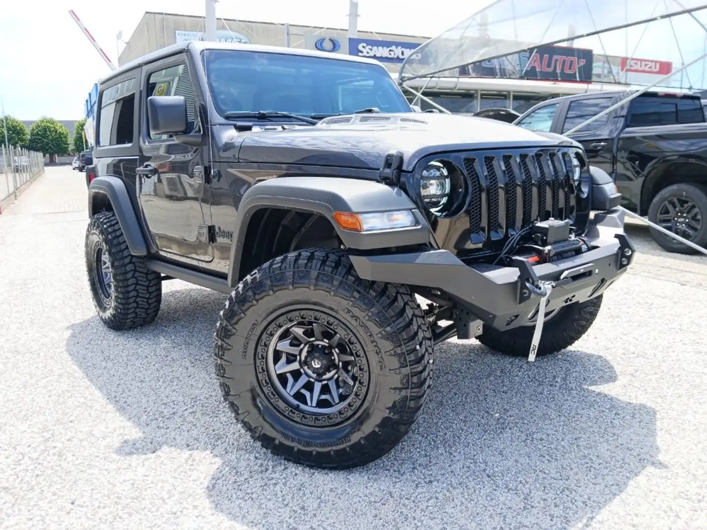 Jeep Wrangler 3.6 V6 AT8 Willys - Om. 35"-37" paraurti grav. Gris - 1