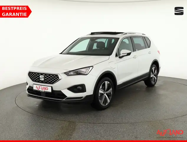 SEAT Tarraco 1.4 TSI DSG e-Hybrid LED Panorama Kamera