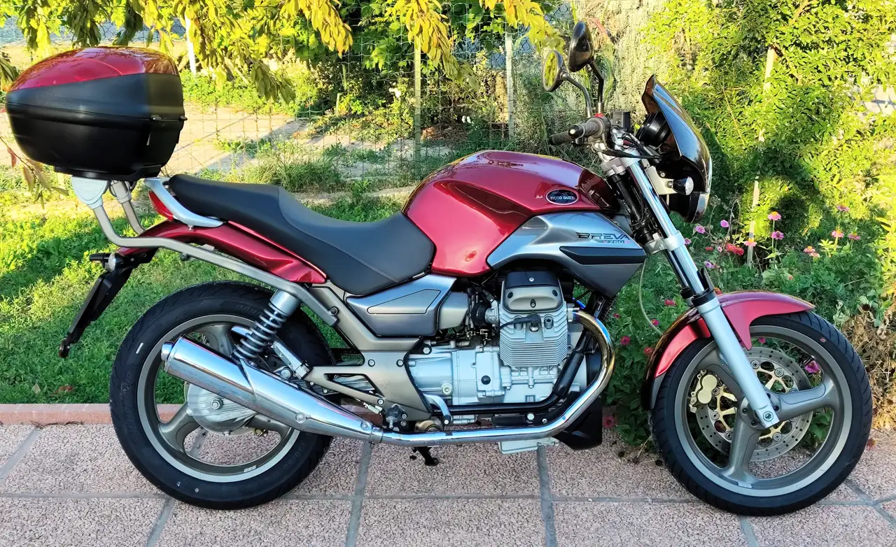 Moto Guzzi Breva 750