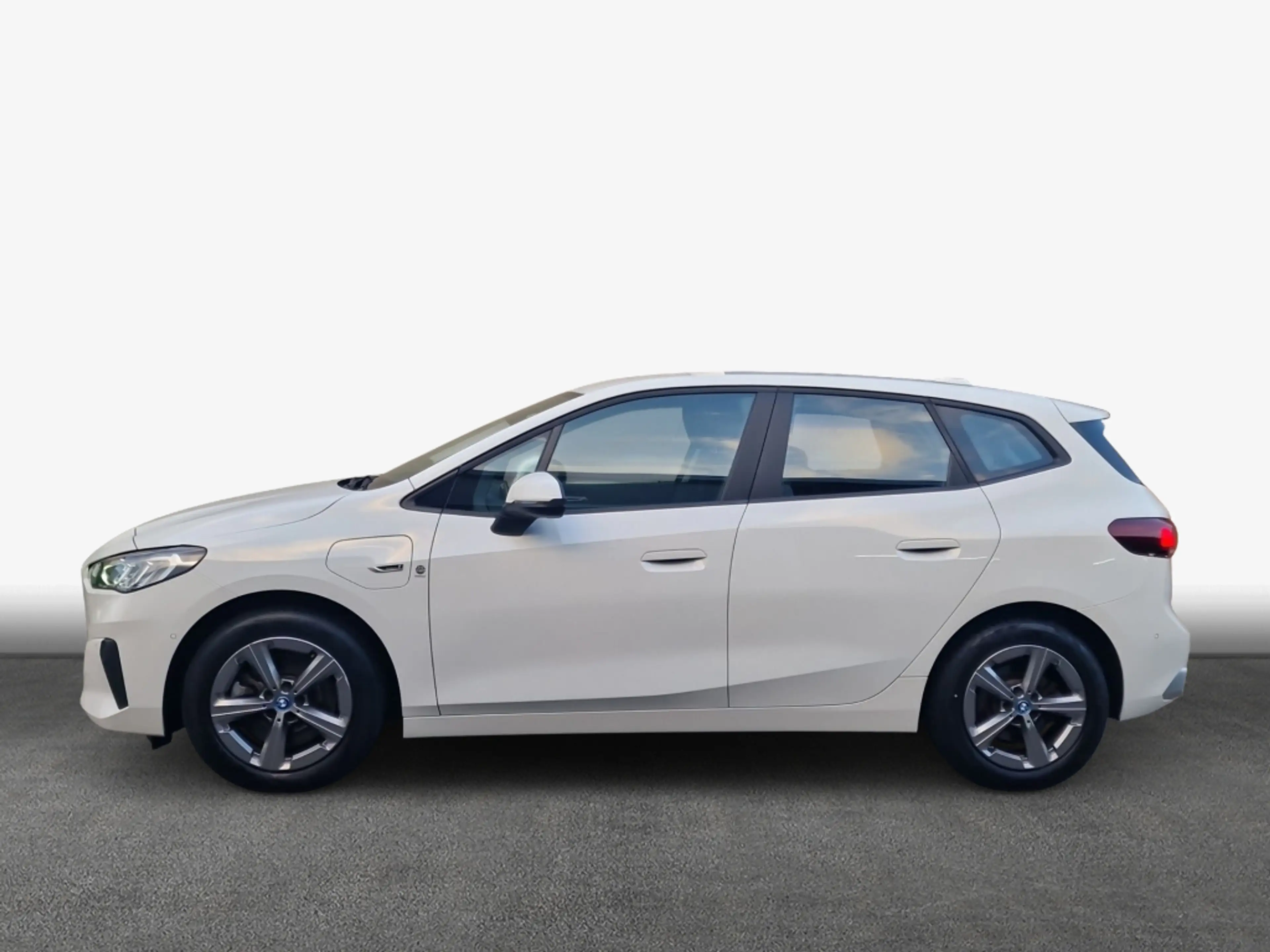 BMW 230 230e xDrive Active Tourer Aut. AHK — photo 6