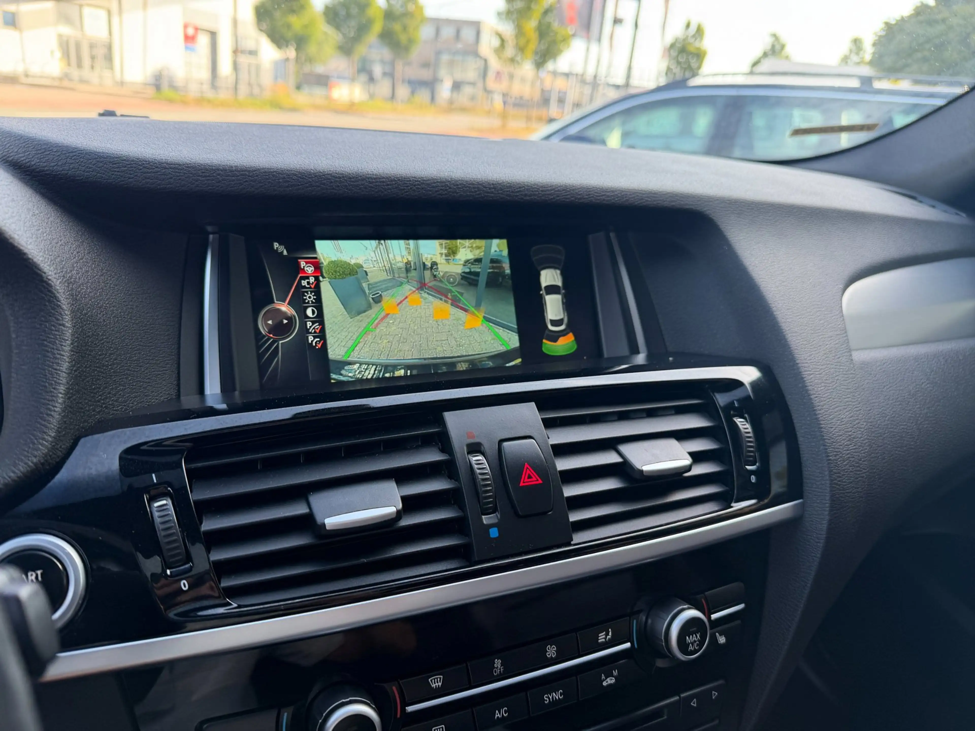 BMW X4 XDrive20i High Executive AUT|NAV|CAM|Leder|DealerO — photo 3
