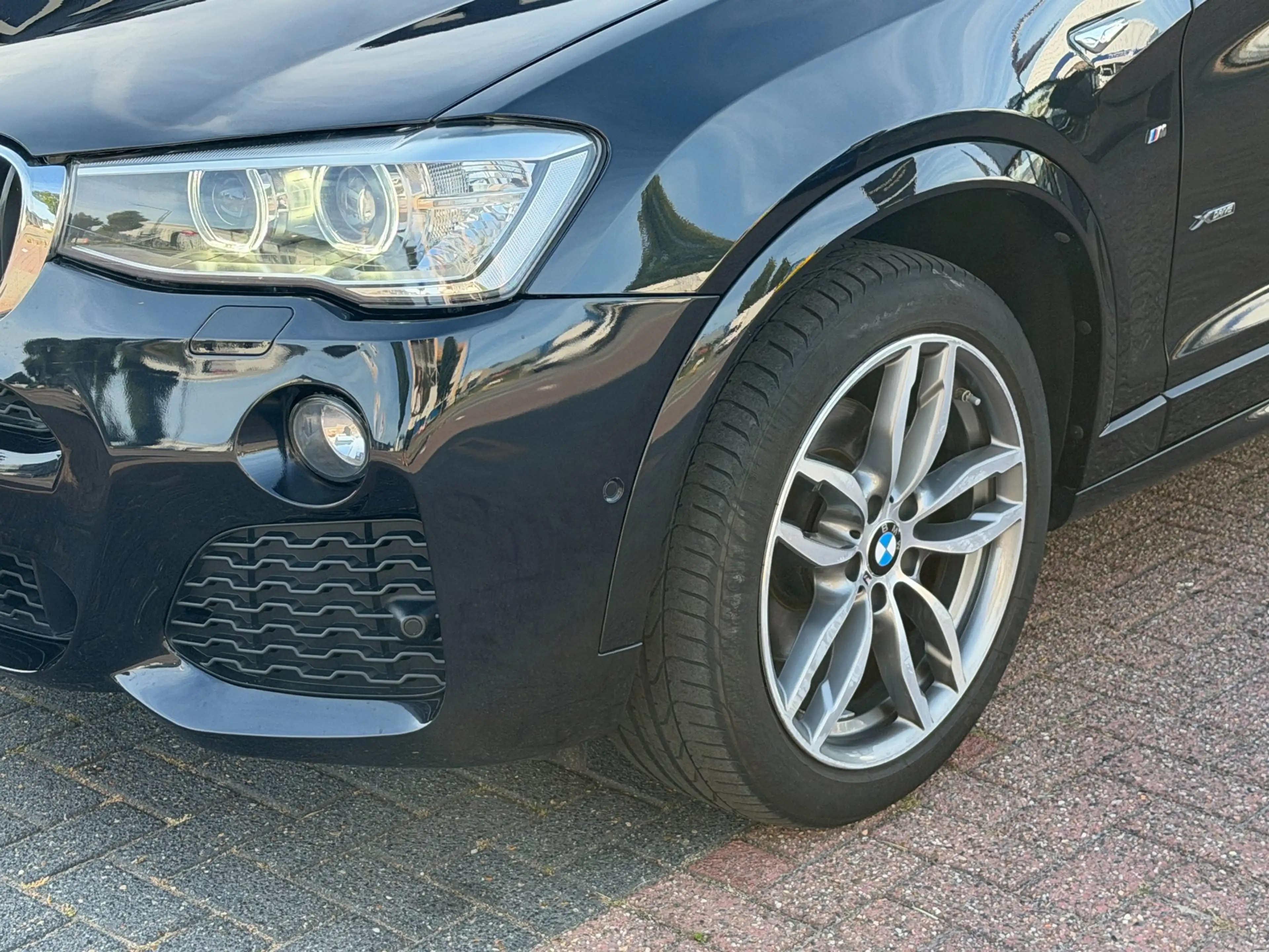 BMW X4 XDrive20i High Executive AUT|NAV|CAM|Leder|DealerO — photo 4