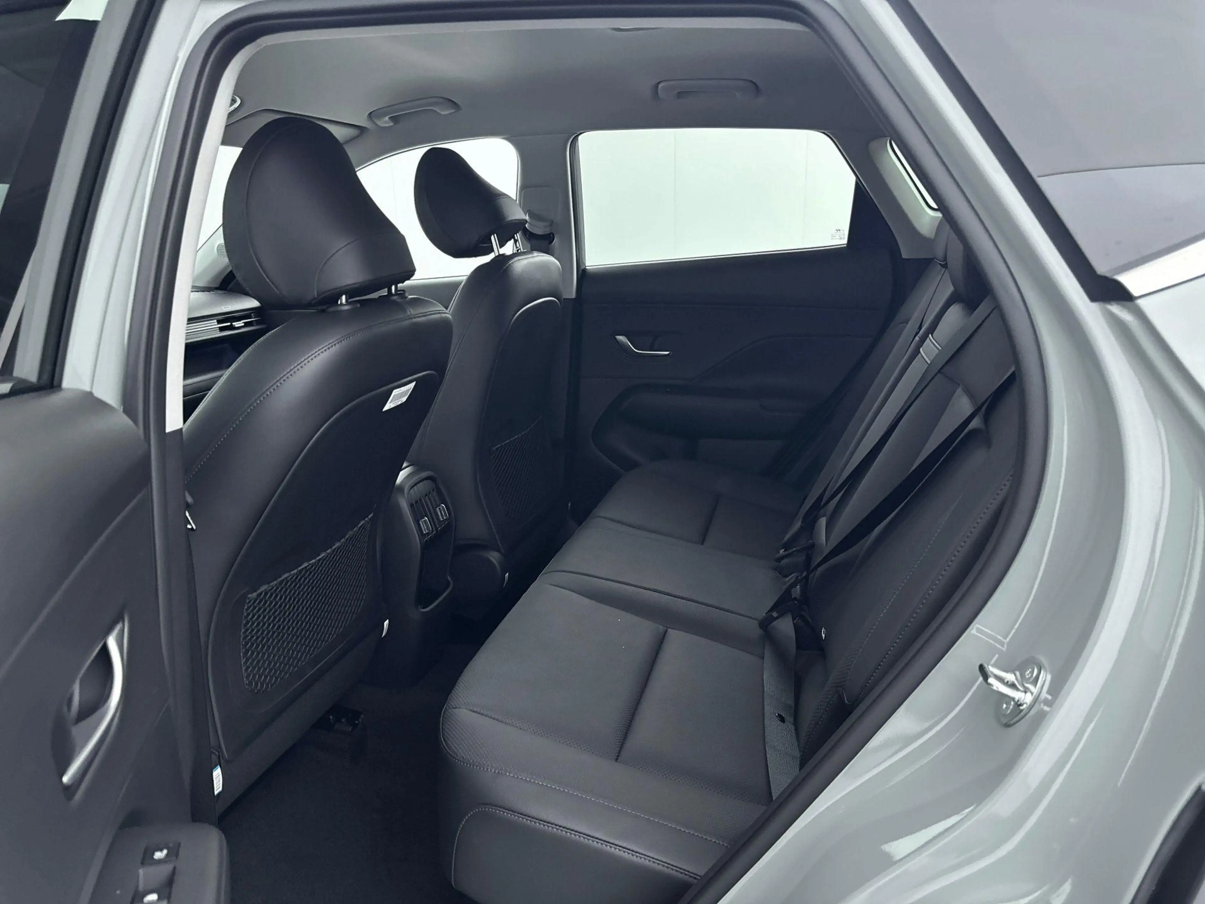 Hyundai KONA 1.6 GDI HEV Premium Sky | 19 INCH VELGEN | APPLE C — photo 8