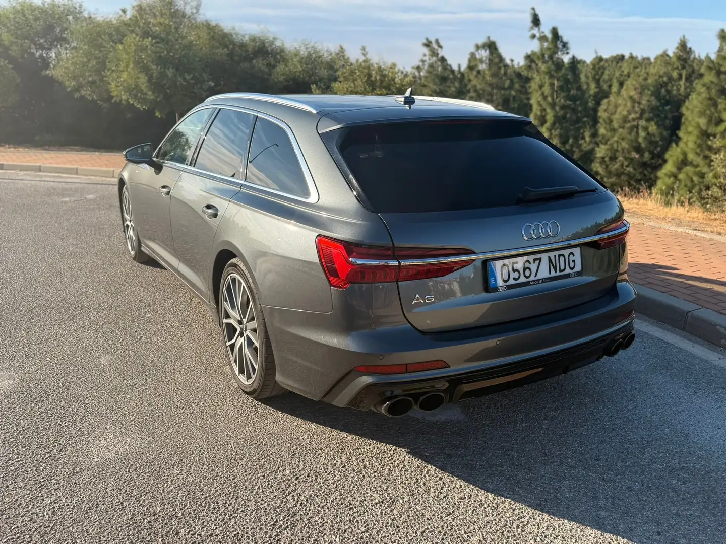 Audi A6 Avant 50 TDI Sport quattro Tiptronic - 1