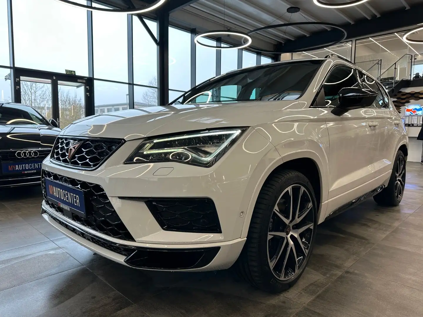 CUPRA Ateca Basis 4Drive*LED*FullLink*Kamera*Klima*DAB Weiß - 2