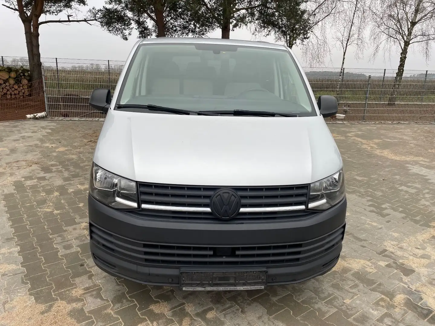 Volkswagen T6 Transporter EcoProfi lang 6 Sitze Silber - 2