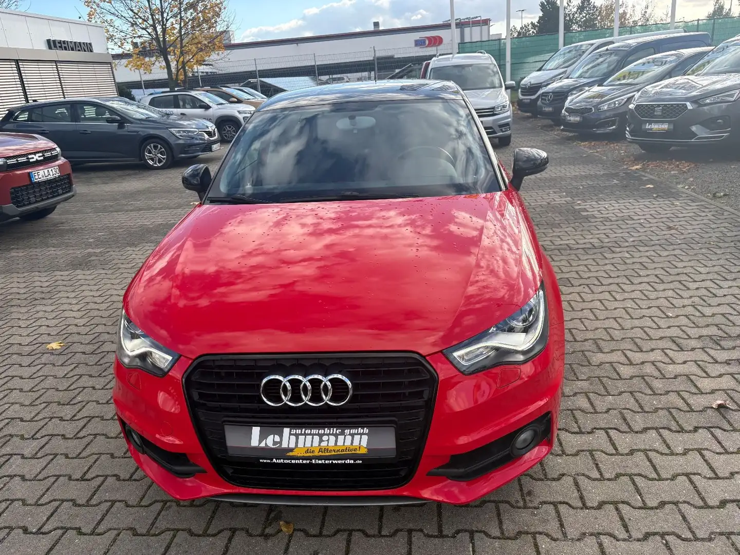 Audi A1 Sportback 1.4 TSI S- Line Audi Exclusive Rot - 2