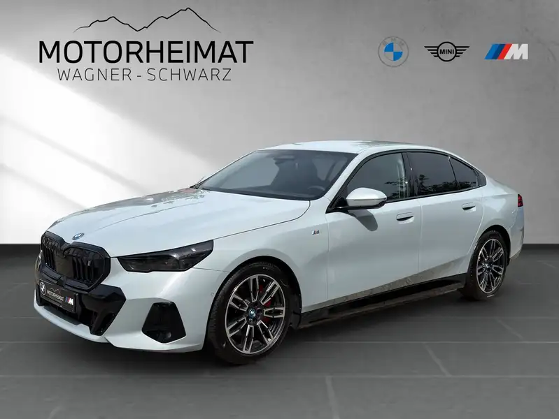 BMW I5