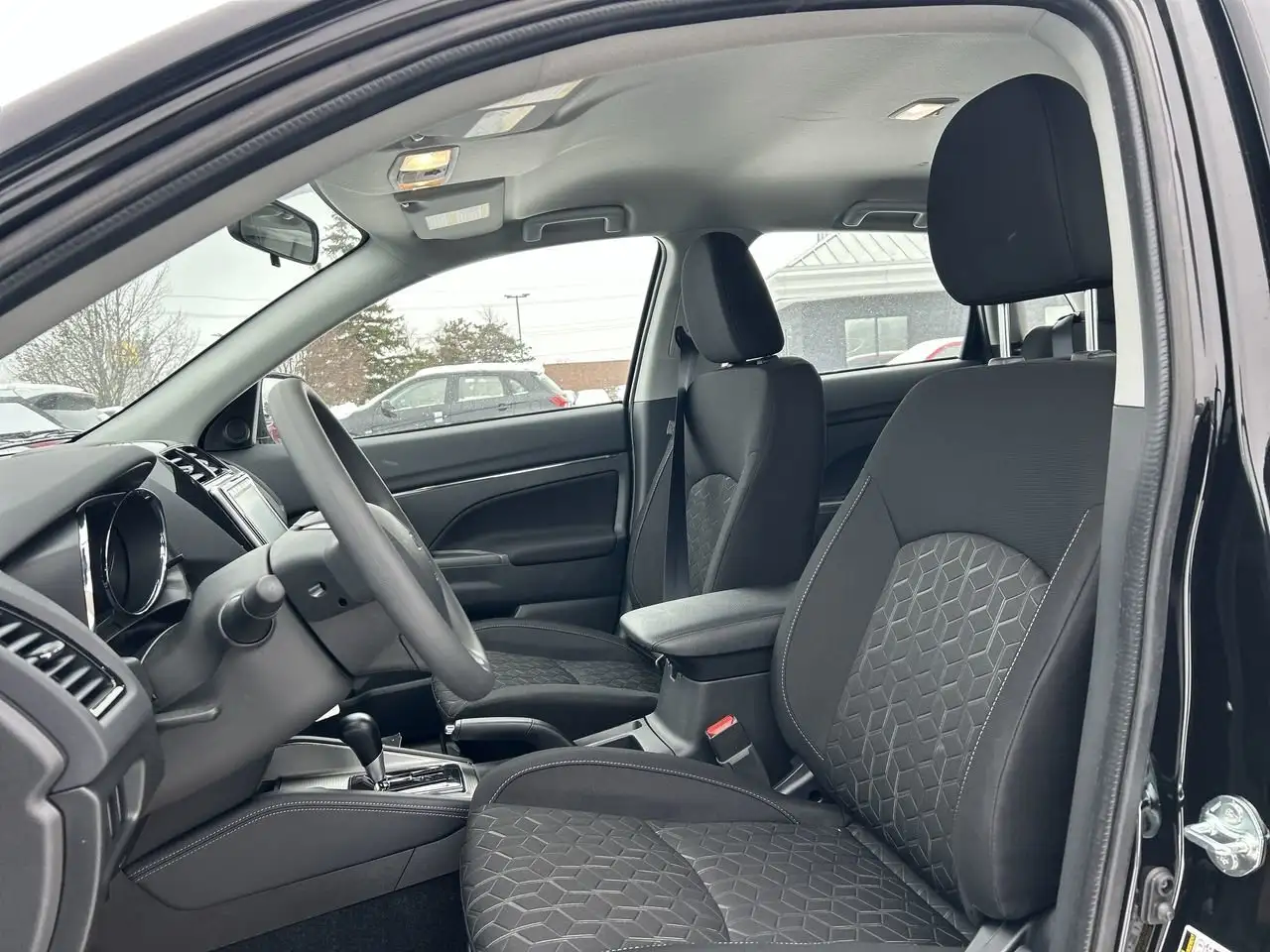 Mitsubishi RVR снимка Mitsubishi RVR