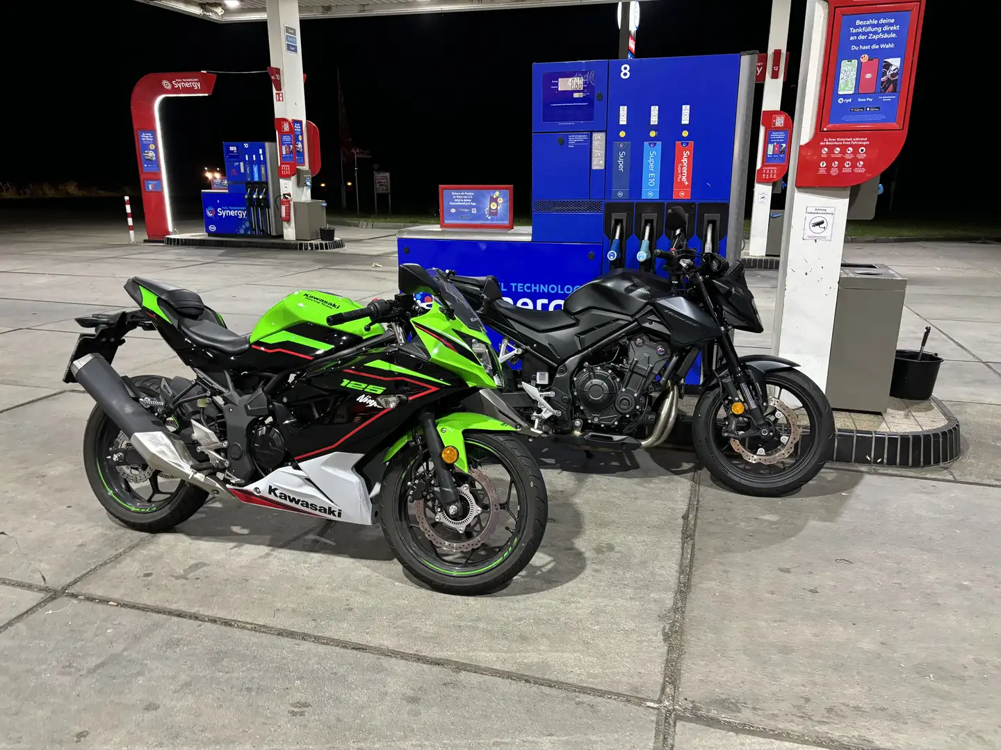 Kawasaki Ninja 125 - 2