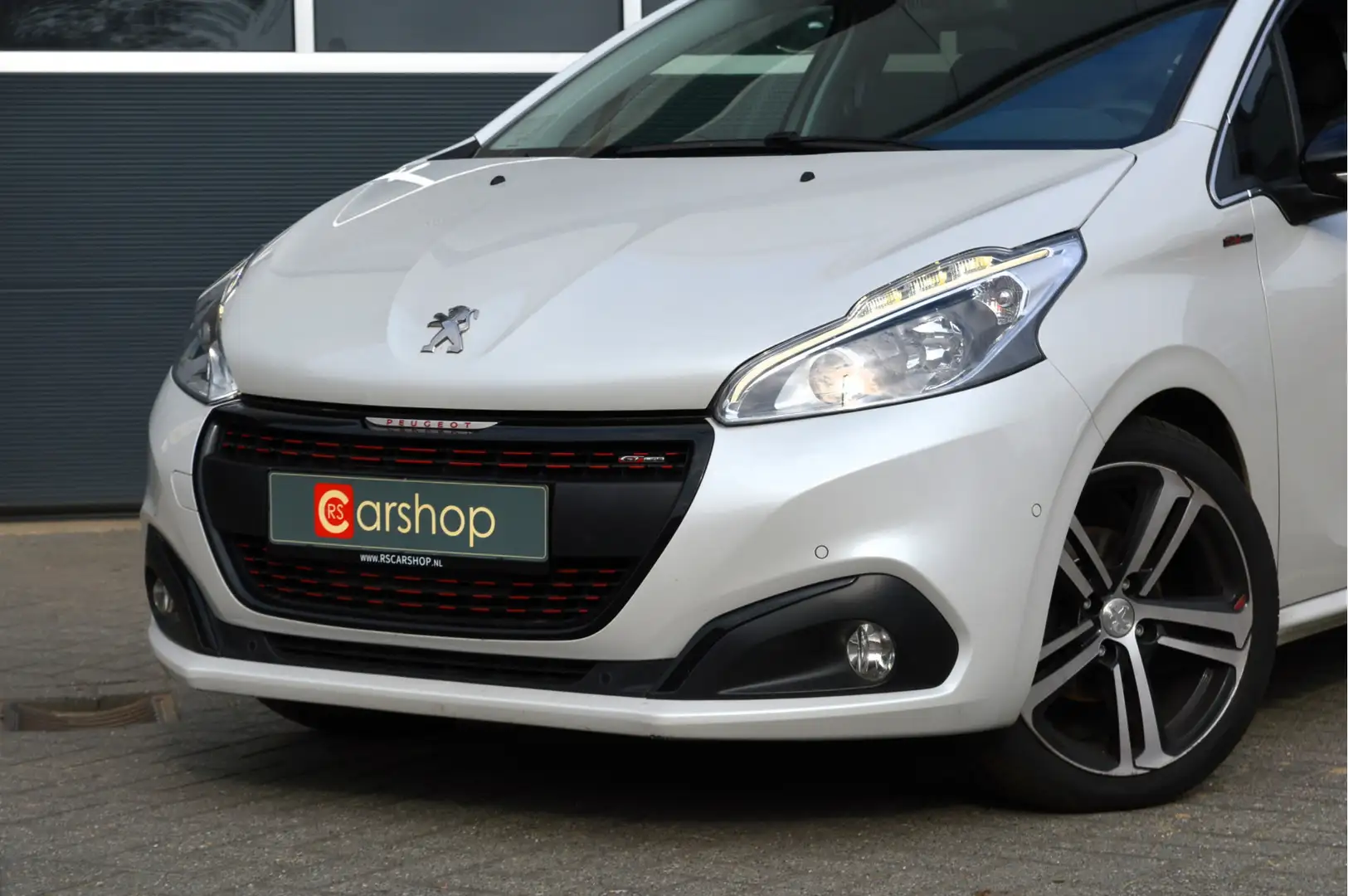 Peugeot 208 1.2 PureTech GT-line | Cruise/Navi/Pano/Camera | - 2