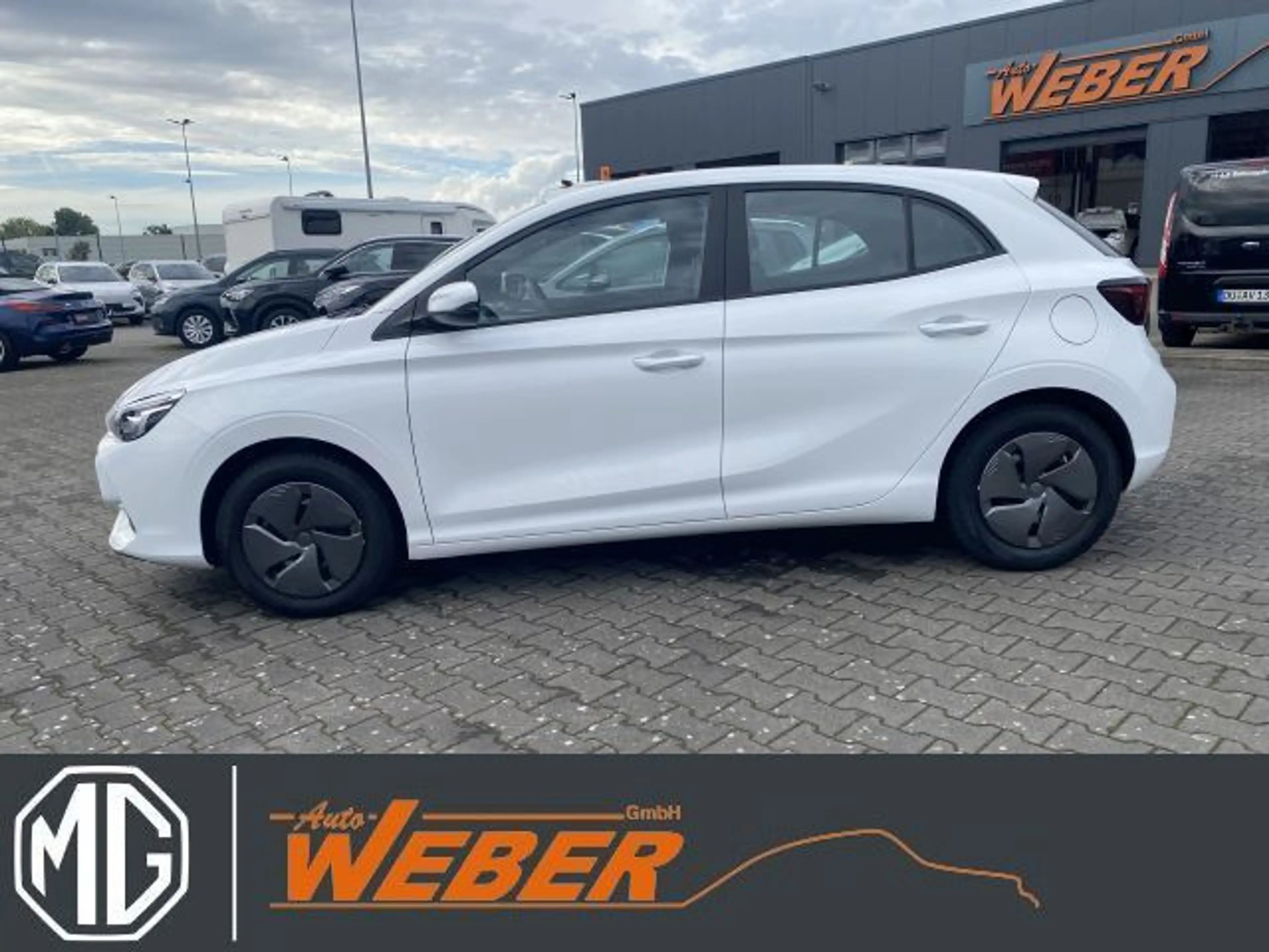 MG MG3 1.5 T 85 kW Standard Navi APP Kamera GJR — photo 6