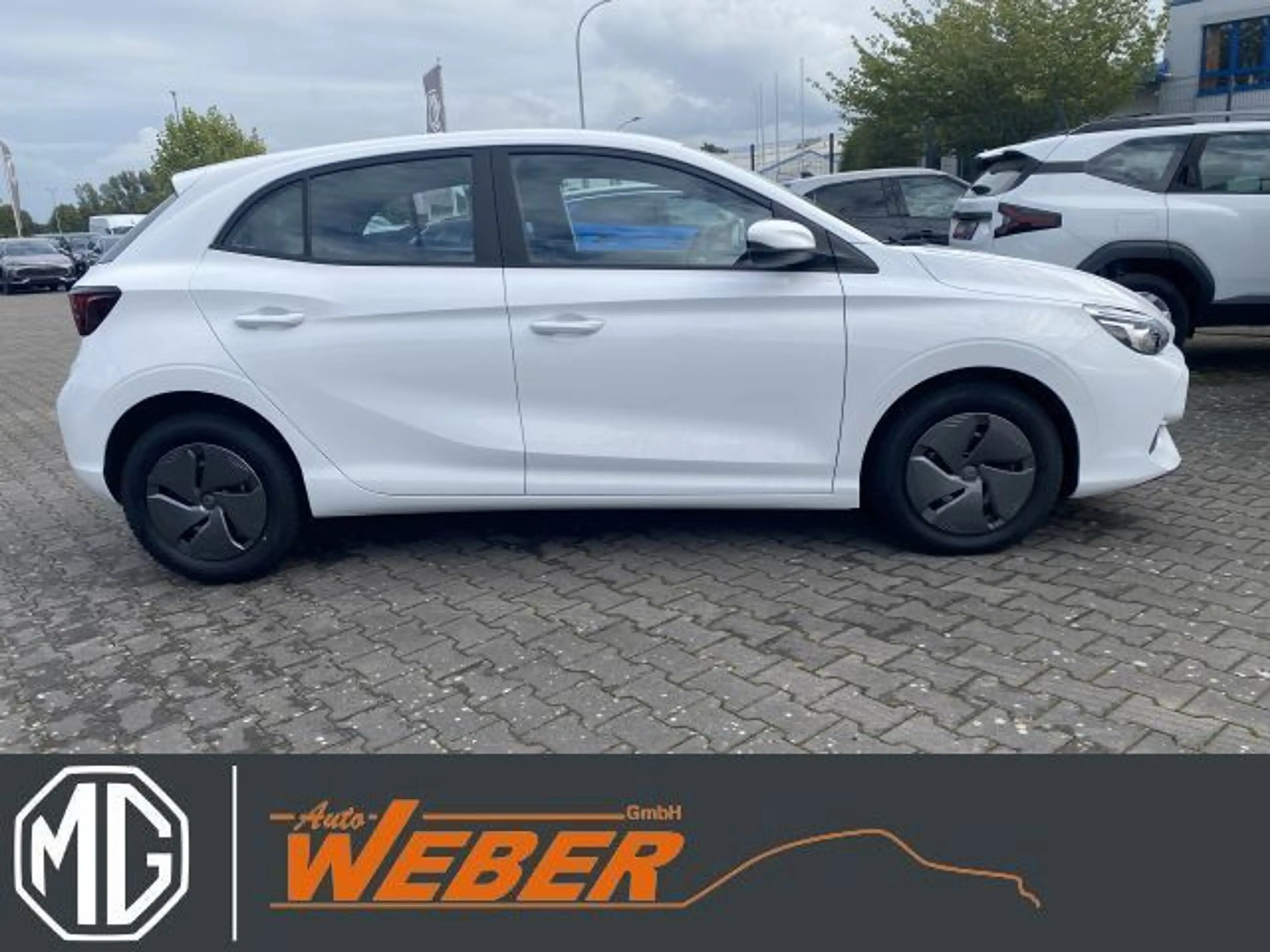MG MG3 1.5 T 85 kW Standard Navi APP Kamera GJR — photo 3