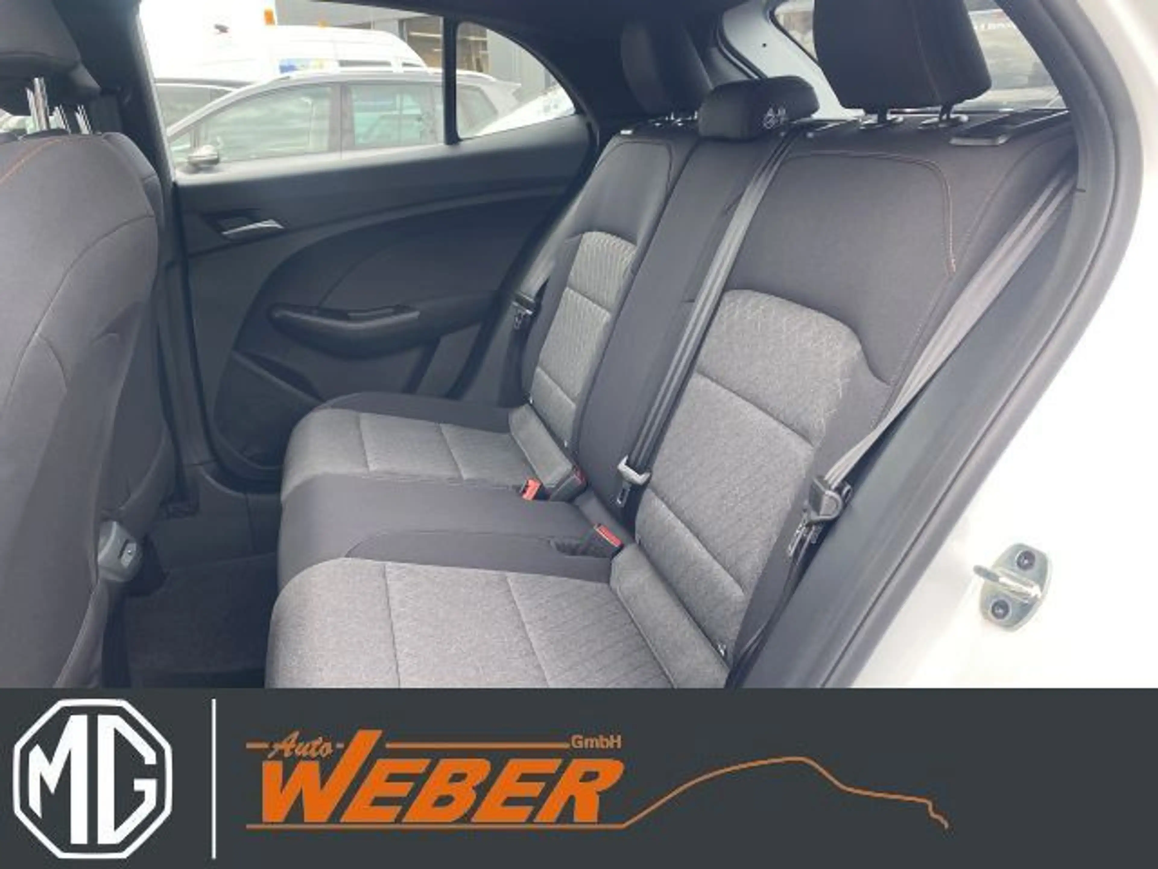 MG MG3 1.5 T 85 kW Standard Navi APP Kamera GJR — photo 9