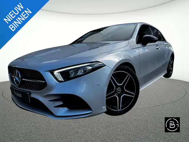 Mercedes-Benz A 180 d AMG Line - Pack Night - Ambient Lighting - Histo